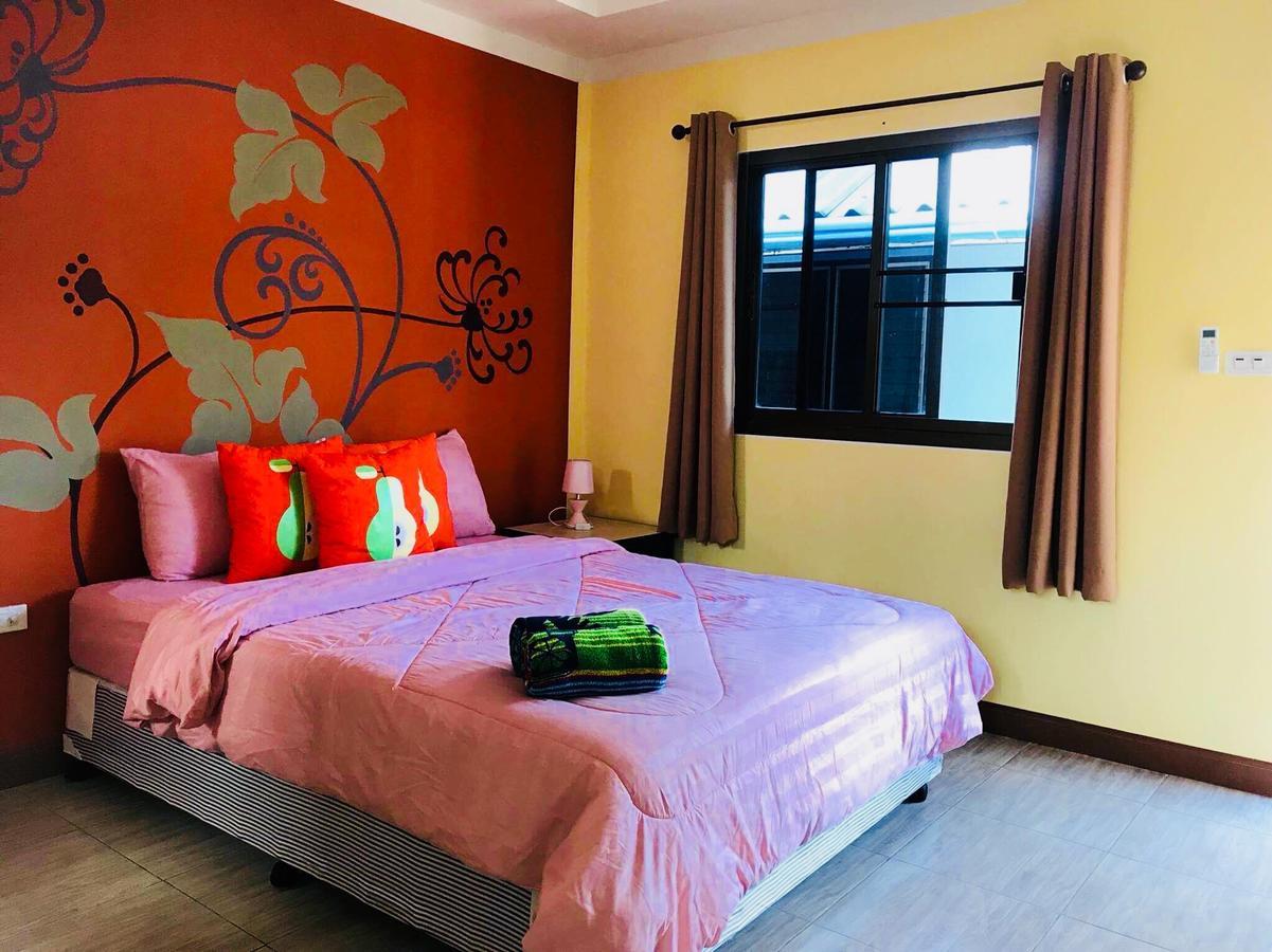 Chill Land House Hotel Bang Tao Beach  Exterior photo